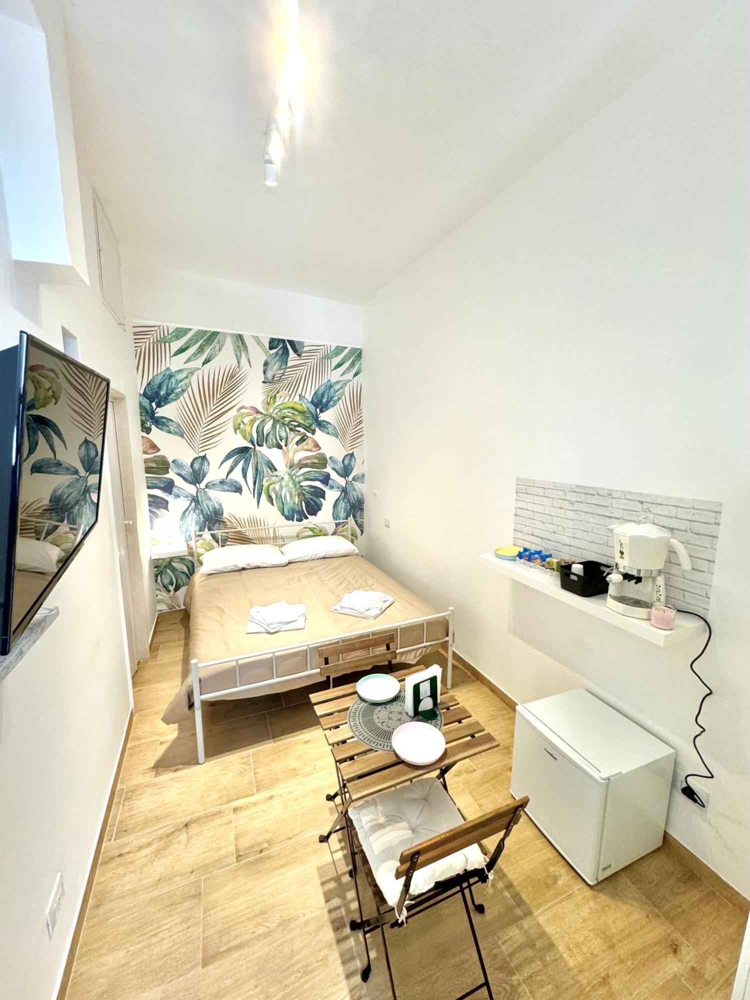 Bari Annette Room Exterior foto